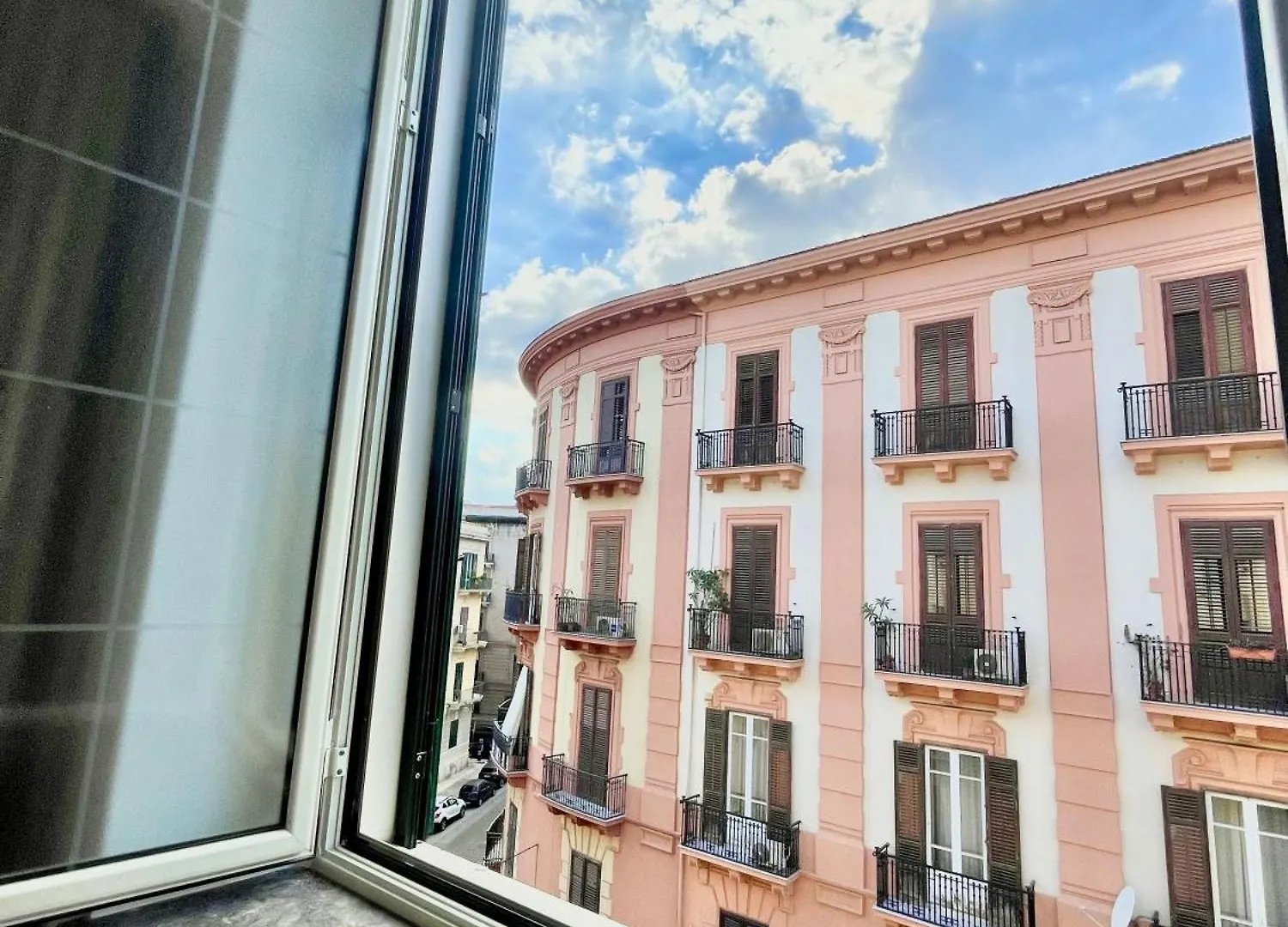 Lb Silviocentro Apartment Palermo Italy